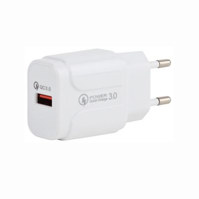 Сетевое зарядное устройство USB, QC 3,0 3А белая Intro CC190